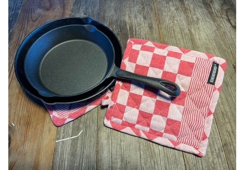 Set Cast Iron Skillets 20cm & 25cm + Pannenlappen 